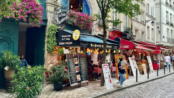Franska 50+ i Paris