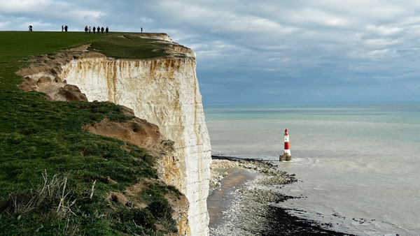 läs engelska i eastbourne på språkkurs med internationella skolorna