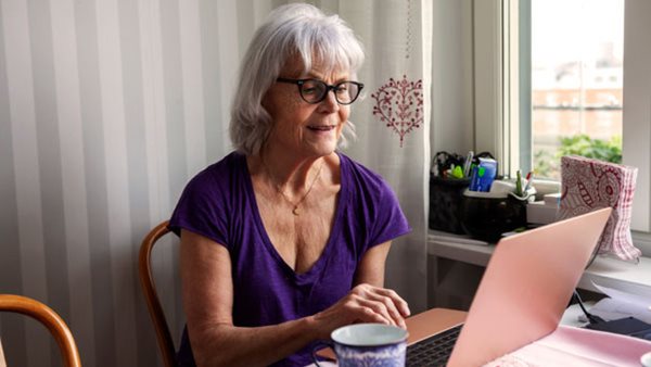 Lady using a computer