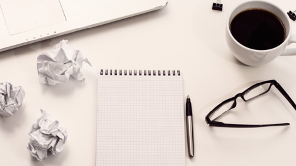 Anna Ahlund besöker hum-programmet på Internationella