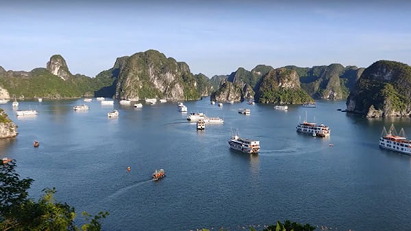 Ha-Long-Bay i Vietnam - gå en kurs i vietnamesiska på Folkuniversitetet!