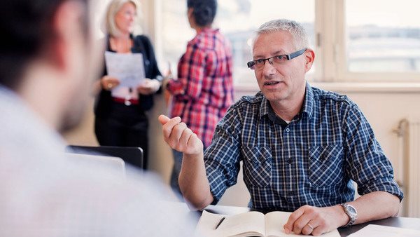 Seniorer i samtal på Senioruniversitetet i Hudiksvall