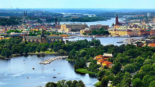 Vy över Stockholm, kurser och utbildningar på Folkuniversitetet 