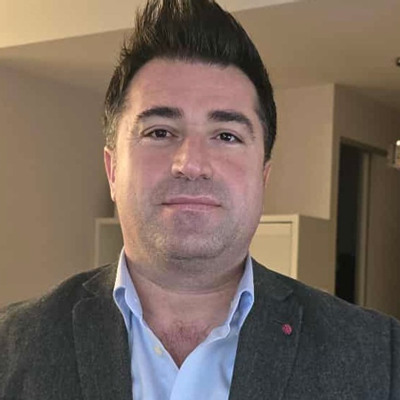 Azad Sulaiman, kursledare språk vid Folkuniversitetet Gävle