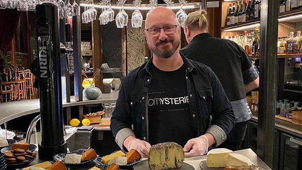 Johan Rudh är ostmästare på Cityysteriet Gbg och kursledare på Folkuniversitetet.