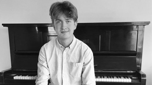 Erik Flock, pianist Vadstena Sång och Pianoakademi.
