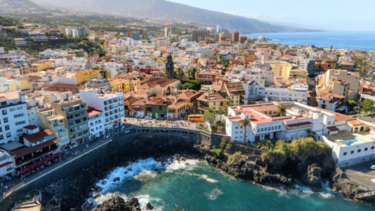 läs mer om boende och resa på teneriffa