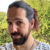 Martin Ackerfors, lärare i skrivande på Folkuniversitetet i Linköping