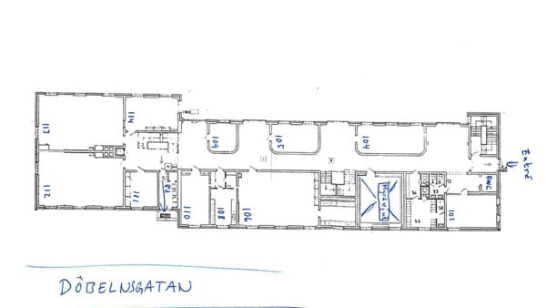 En ritning av en planlösning för en byggnad.