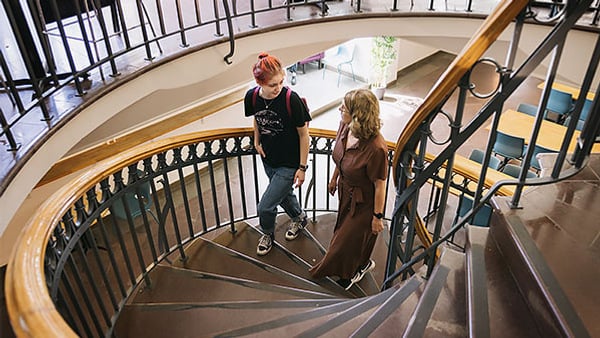 En elev på prova på-dag.