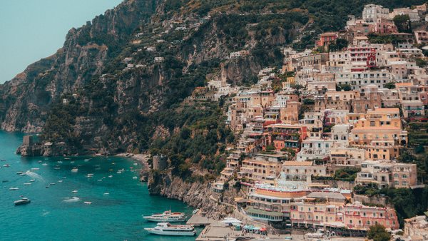 läsa italienska i salerno på språkkurs med internationella skolorna