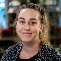 Theresé Gill, Folkuniversitetet