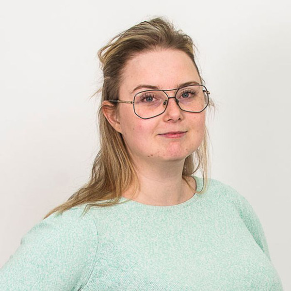 Alicia Dickner är ledamot i styrelsen för Folkuniversitetet Region Öst