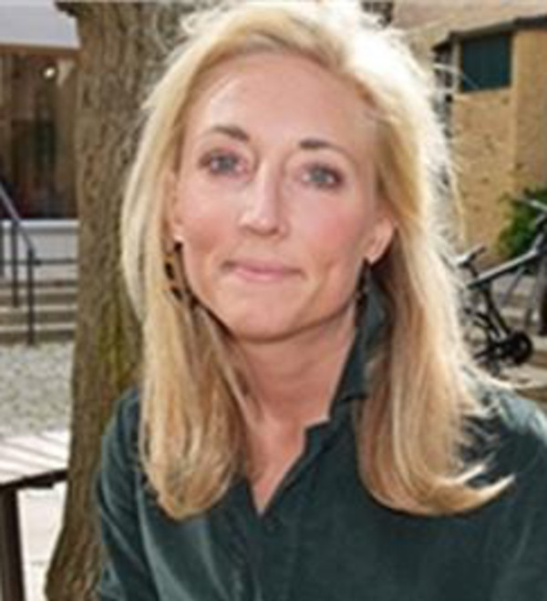 Charlotte Särnevång, HR-chef