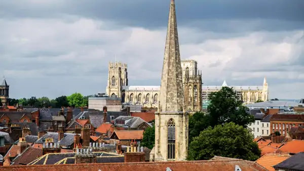 40+ i York 