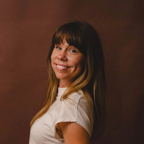 Victoria Hindelid är kursledare på Folkuniversitetet i Göteborg
