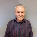 Lars Axelsson är lärare i svenska på Folkuniversitetet i Göteborg