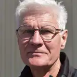 Rolf Kühl är kursledare i ekonomikurser vid Folkuniversitetet i Göteborg.