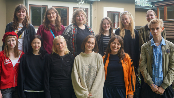 Studerande på Skara Skolscen