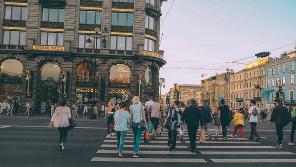 läs ryska i st petersburg på språkkurs med internationella skolorna