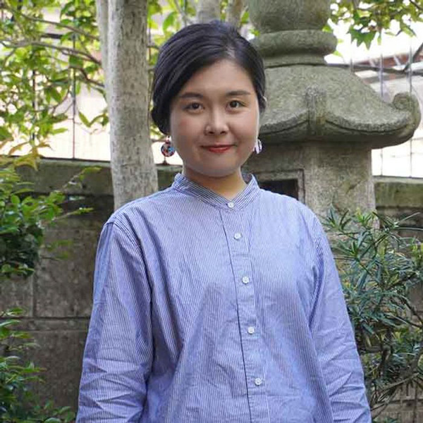 Kiyo Toth är lärare på Folkuniversitetet i Göteborg