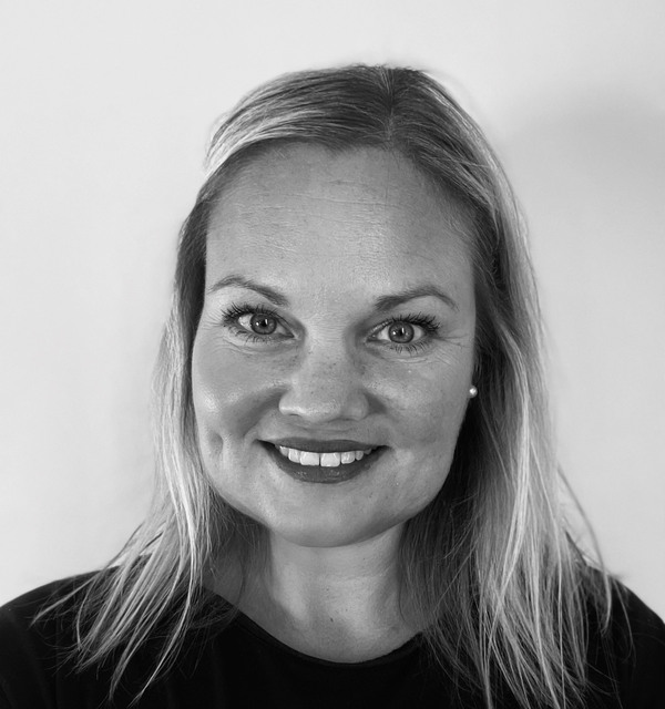 Susanna Lundgren är utbildningskoordinator på Folkuniversitetet.