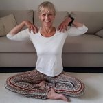 Eva Lilliecreutz är lärare i medicinsk yoga på Folkuniversitetet i Linköping