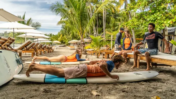 Spanska och surfing i Costa Rica