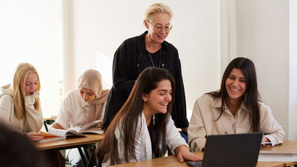 Elever på Internationella gymnasiet