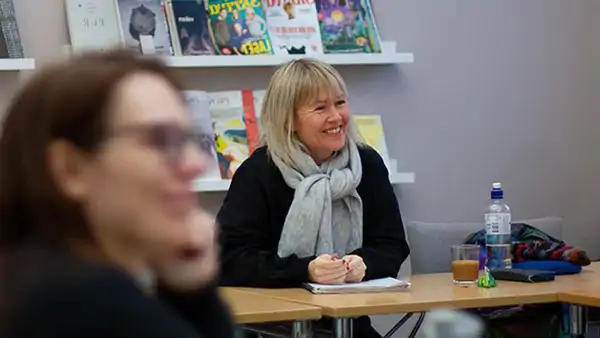 Deltagare på Konst & Kulturakademiens skrivarutbildningar