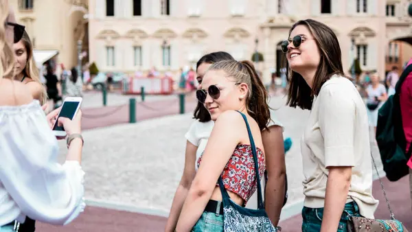 Sommarkurs för ungdomar 12 - 17 år i Antibes 