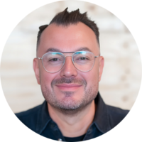 Fotografi på Dino Mujkanovic.